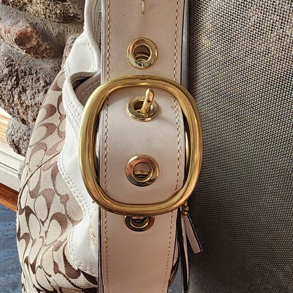 COACH J0768-11437 Signature Duff Bucket Shoulder Bag - Picture 12 of 16